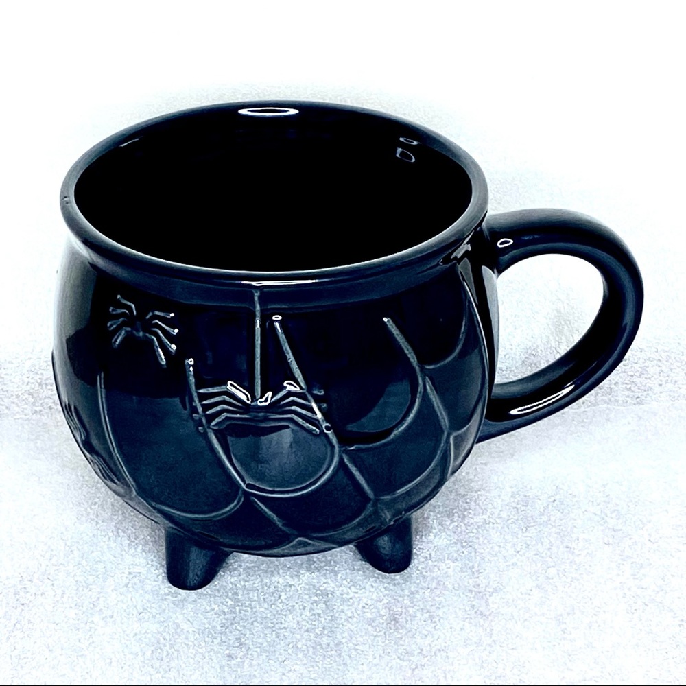 Threshold BLACK CAULDRON Coffee MUG Tea Cup Spider Web Halloween 2021 Stoneware